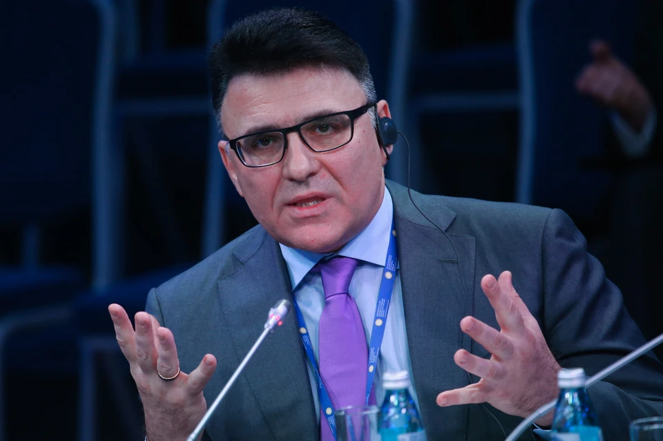 Руководитель Федеральной службы по надзору в сфере связи, информационных технологий и массовых коммуникаций РФ (Роскомнадзор) Александр Жаров. ФОТО Антон Новодережкин/ТАСС
