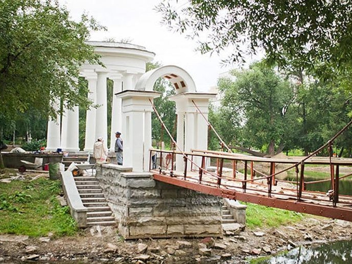 Харитоновский сад мост