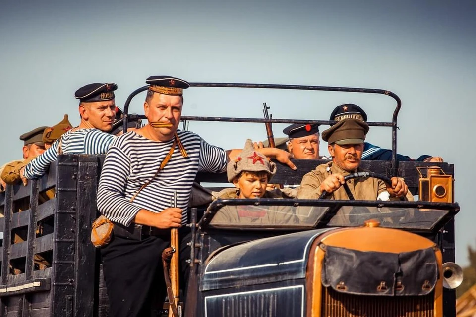 Ежегодный военно-исторический фестиваль на Федюхиных высотах в Севастополе пройдет в этом году 15 и 16 сентября. Фото: ratobor.com