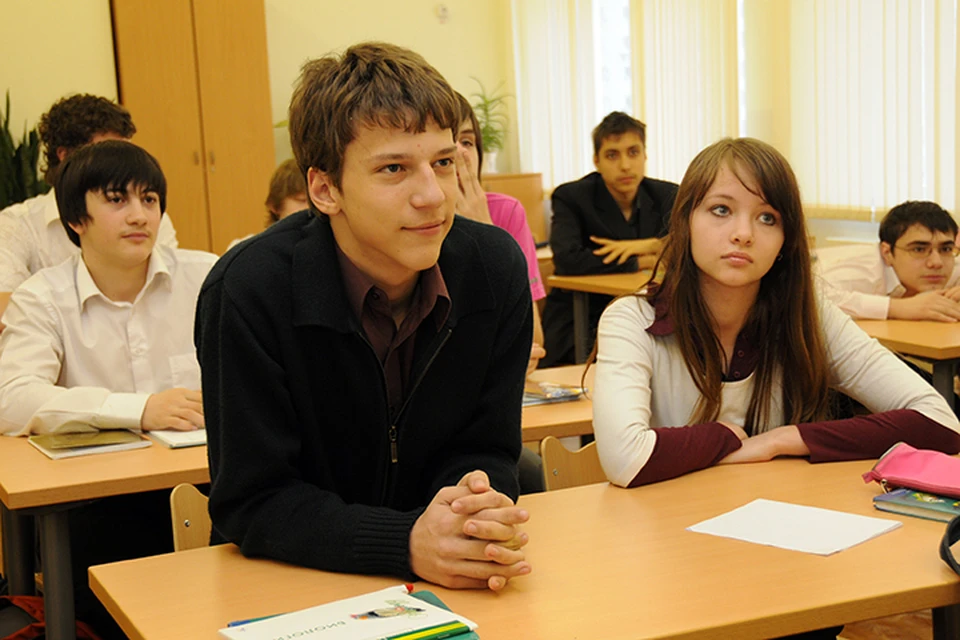 Курс уже сейчас преподается в школах 60 регионов России в рамках факультатива по 1 часу в неделю