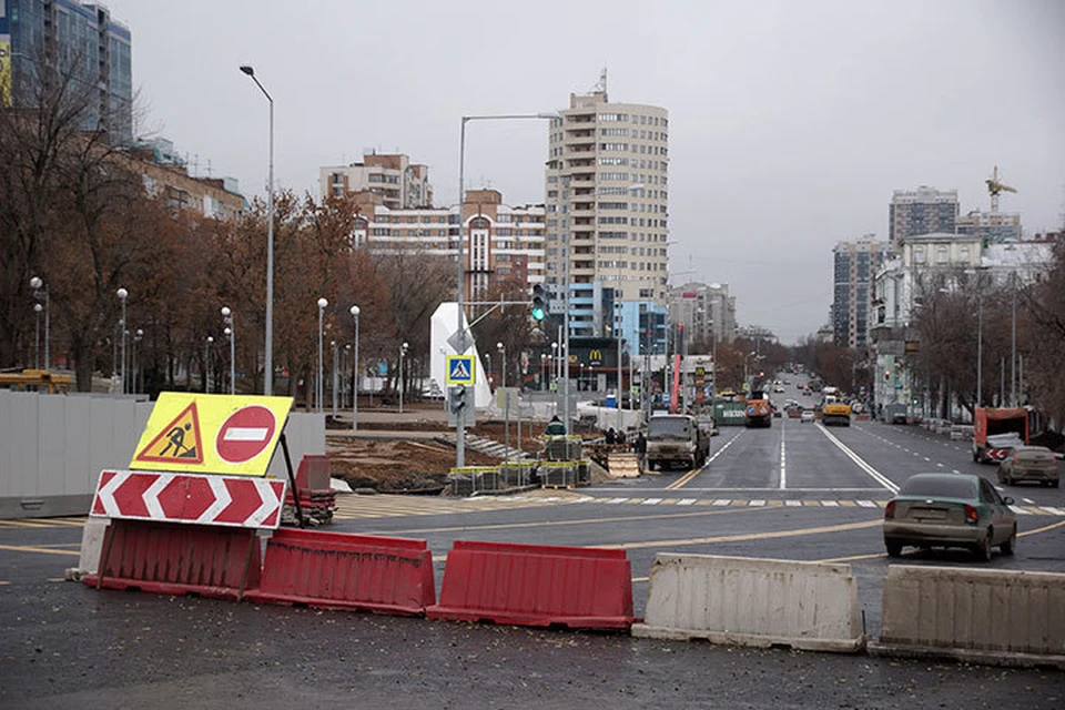 Улица Ново-Садовая закрыта не один год из-за строительства станции метро "Алабинская"