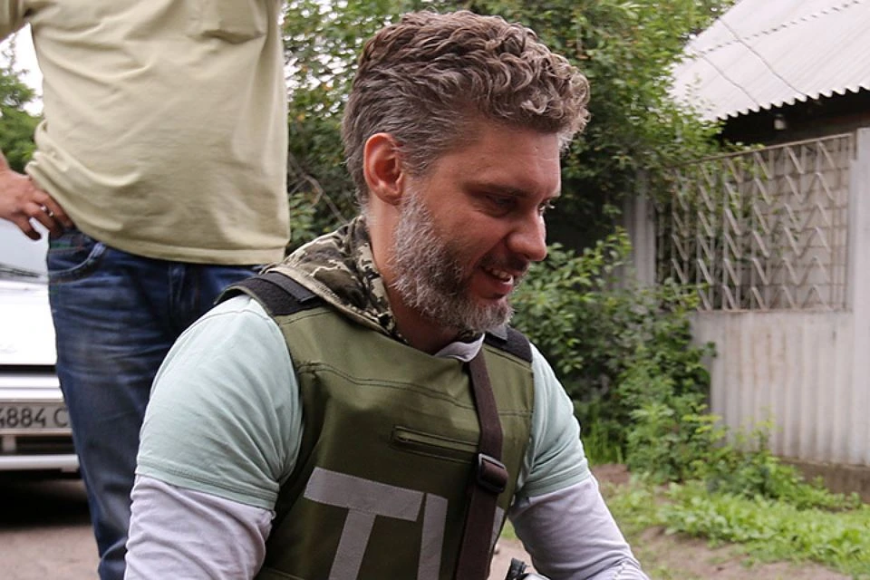 Андрей Стенин на Донбассе, архивный кадр журналистов "Комсомольской правды".