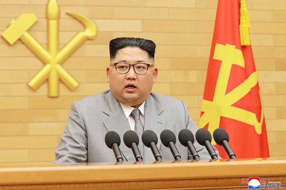 По мнению американских экспертов, лидер КНДР Ким Чен Ын уже располагает как минимум 10-20 ядерными боеголовками.