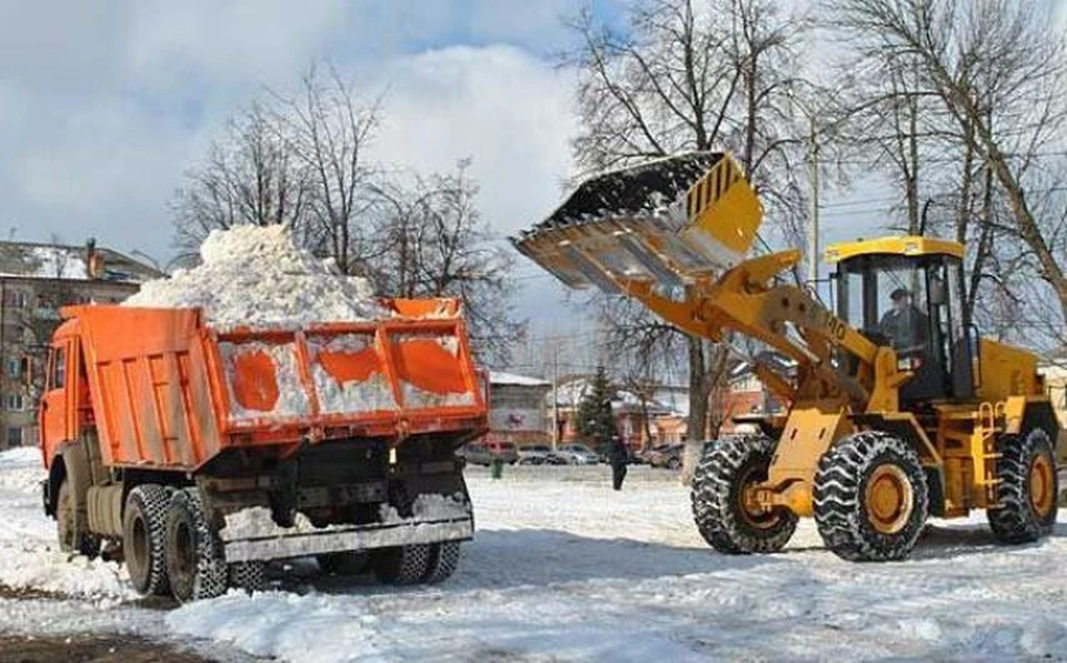 С улиц города вывезли почти 1000 кубометров снега. Фото: администрации Волгограда