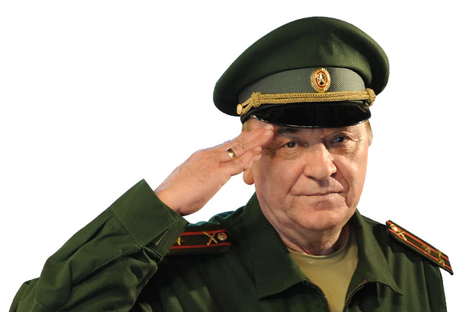 Военный обозреватель "Комсомольской правды", полковник Виктор Баранец.