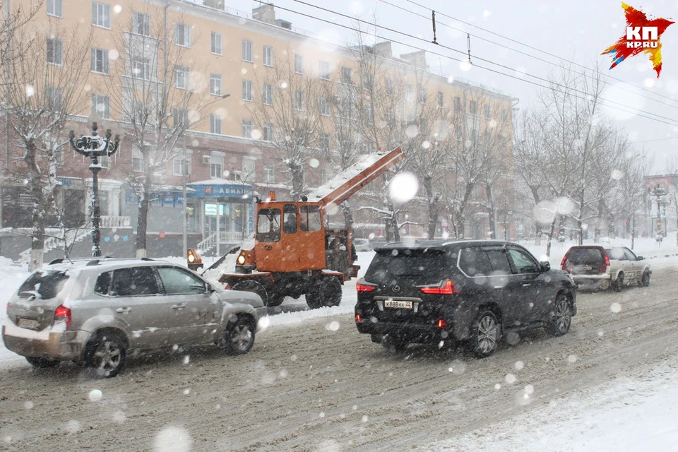 Сколько сегодня в барнауле. Погода в Барнауле. В Барнауле выпал снег. Погода в Барнауле сейчас. Погода в Барнауле сегодня.