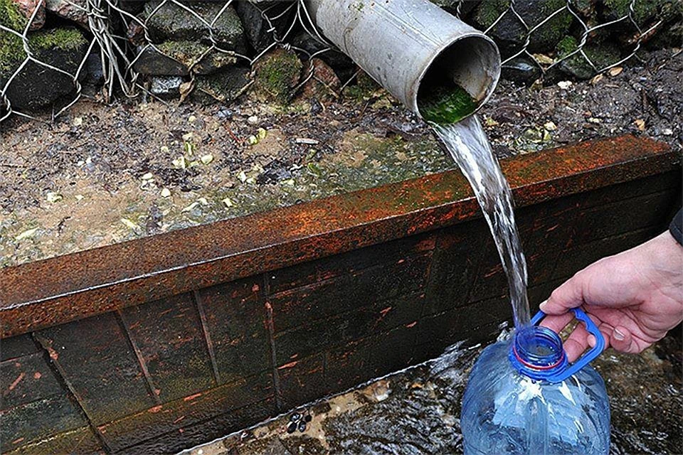 В Дагестане грязной водой отравились жители целого села