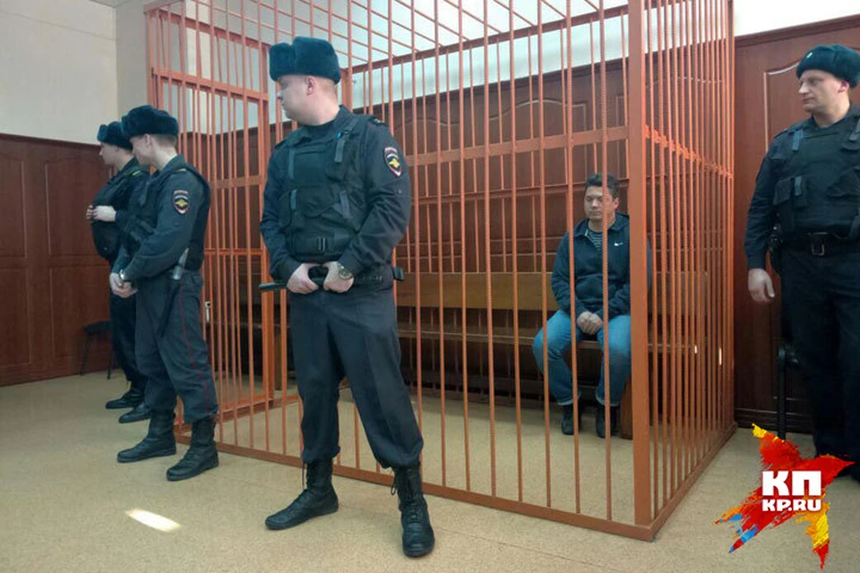 Суд не смог вынести решение об аресте технического директора торгового центра