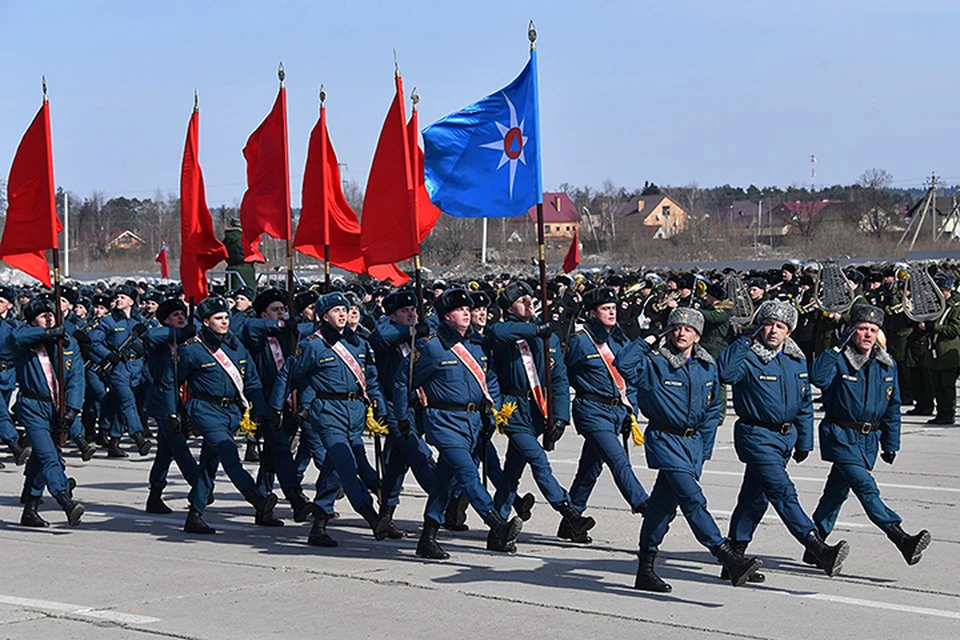 Первые тренировки начались с 28 марта. Военные уже оттачивают марш