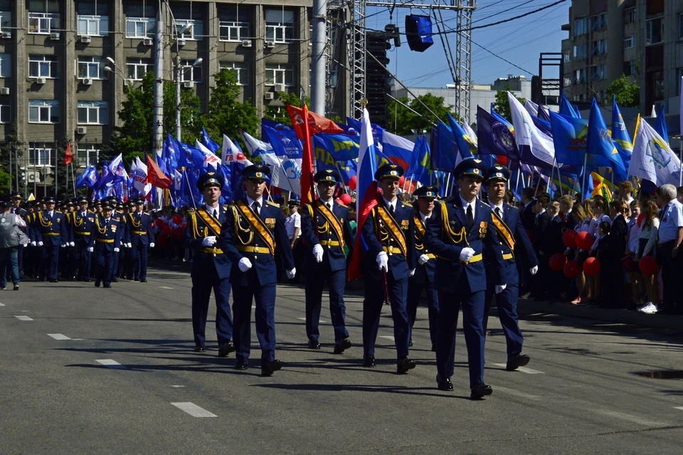 Митинг и парад Победы в Липецке