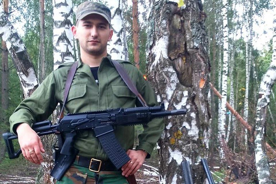 По предварительным данным, Илья Асеев покончил с собой.