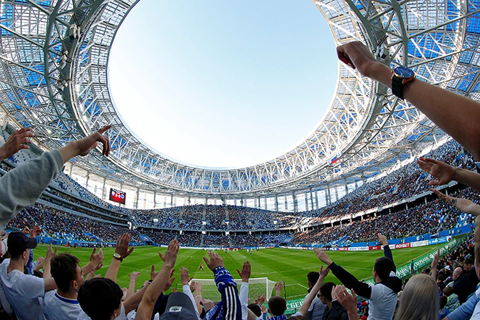 Матчи чемпионата мира по футболу 2018 пройдут в России с 14 июня по 15 июля в 11 городах страны на 12 стадионах