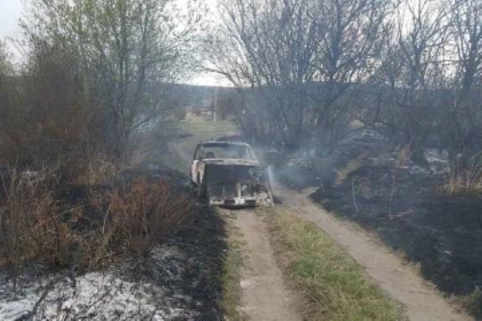 ЧП в Иркутской области: из-за поджога авто едва не сгорели два садоводства