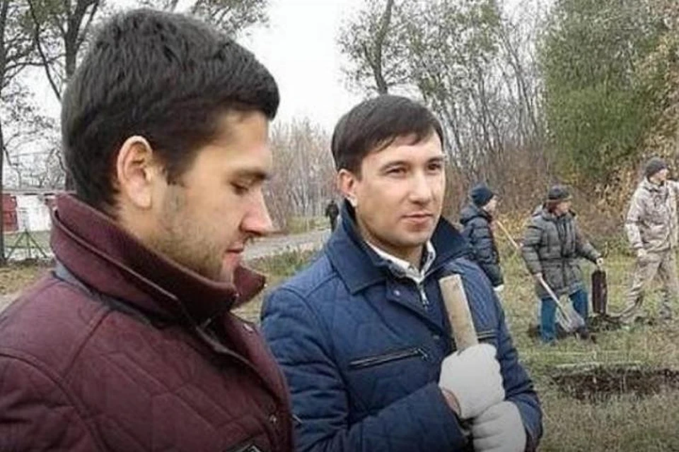 На фото слева - Руслан, справа - Евгений Мавлютовы