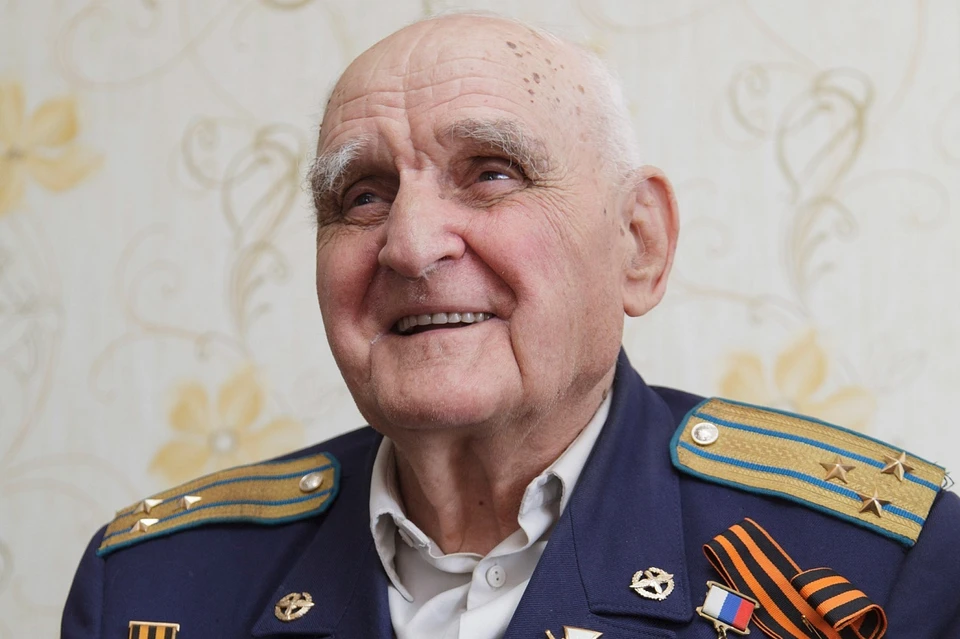 Легендарный летчик-истребитель скончался в возрасте 95 лет