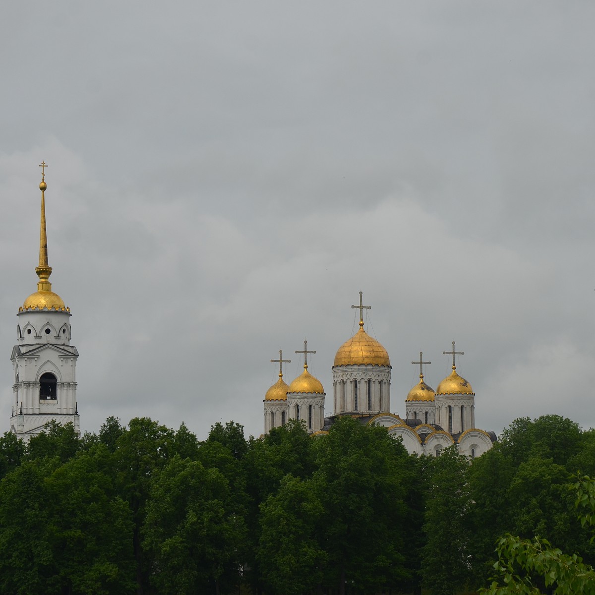 Модерн, брутализм и псевдоготика: какие архитектурные стили можно встретить  во Владимире - KP.RU