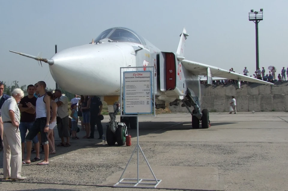 Самолет липецк. Су-24 Пешкова. Бортовой номер Су 24 Пешкова. Оренбург Липецк самолет. Самолет на котором летал Пешков.