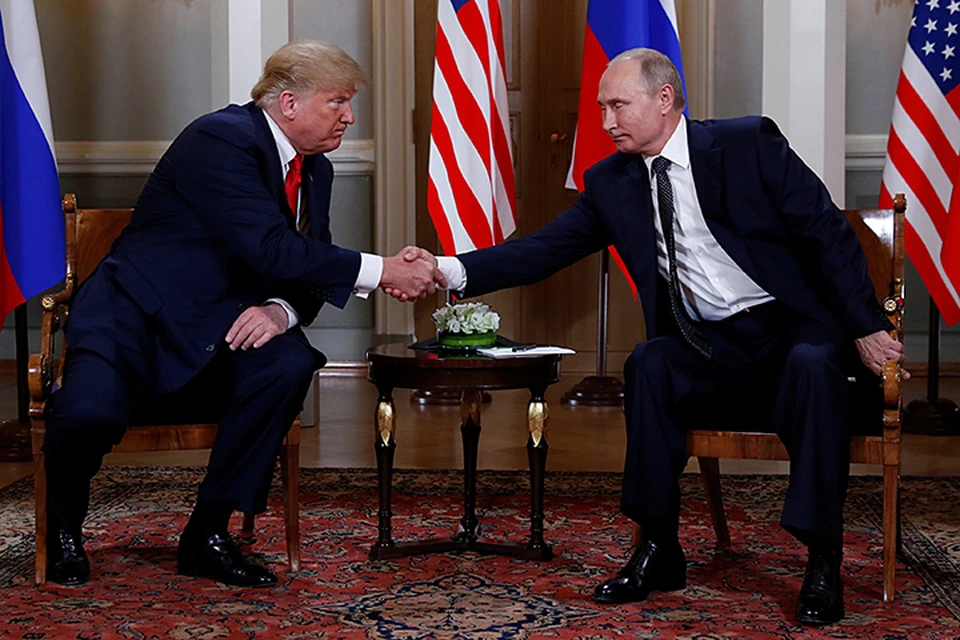 Владимир Путин встретился со своим американских коллегой Дональдом Трампом в Президентском дворце в Хельсинки