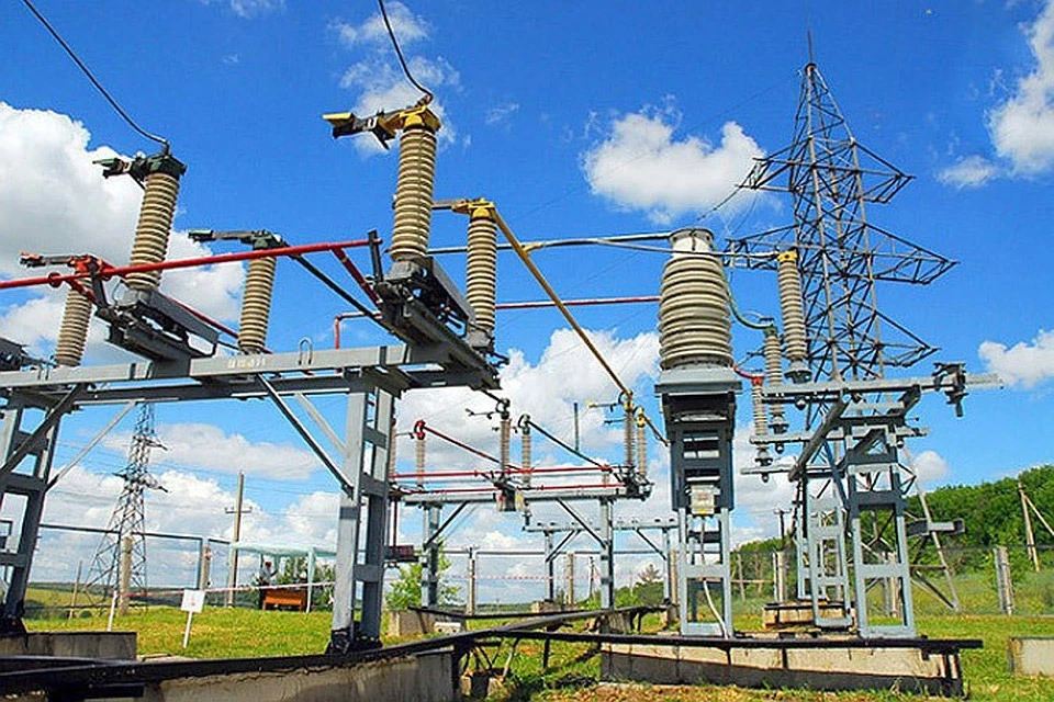 Литва, Латвия и Эстония намерены обратиться к Евросоюзу с просьбой профинансировать проект синхронизации электросетей с сетями материковой Европы.