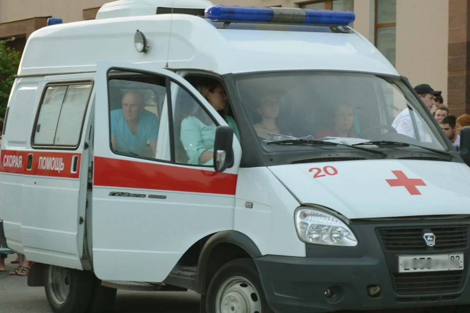 Женщину без сознания увезли в больницу