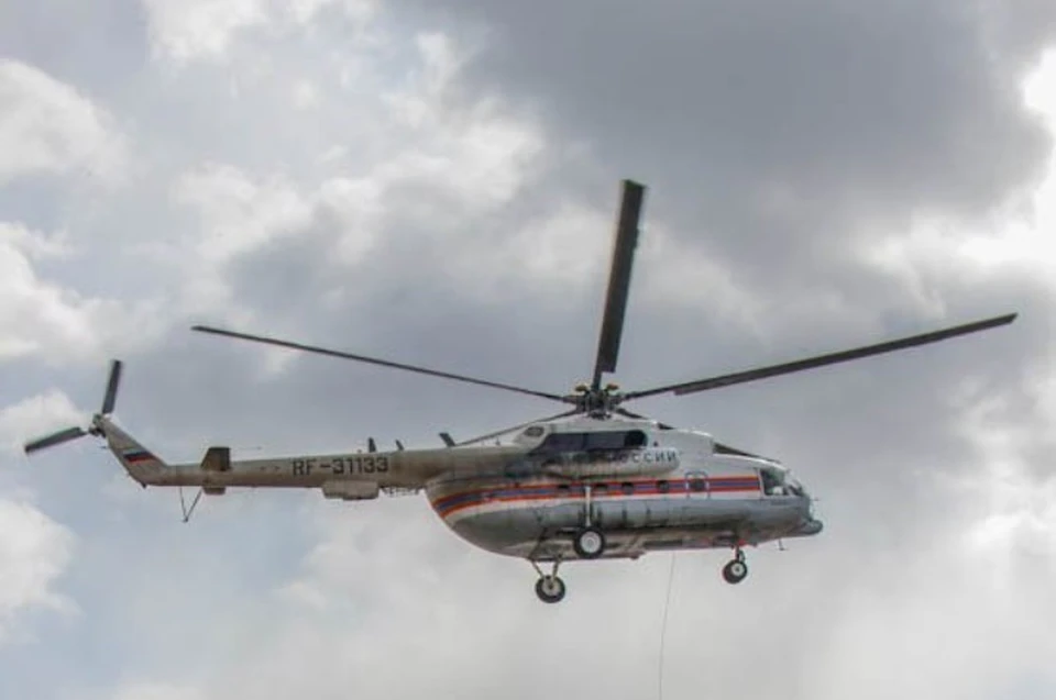 Вертолет вылетел в горы Алтая, где терпит бедствие группа туристов из Кемерова Фото: ГУ МЧС по Красноярскому краю
