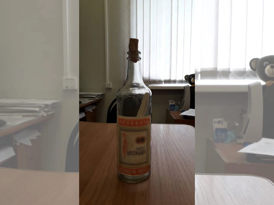 Бутылку с посланием потомкам нашли в челябинском роддоме. Фото Натальи Цветковой.