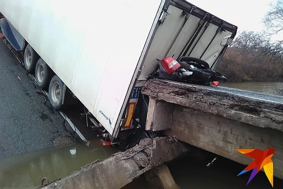 Аварийный мост в Приморье обрушился 26 октября