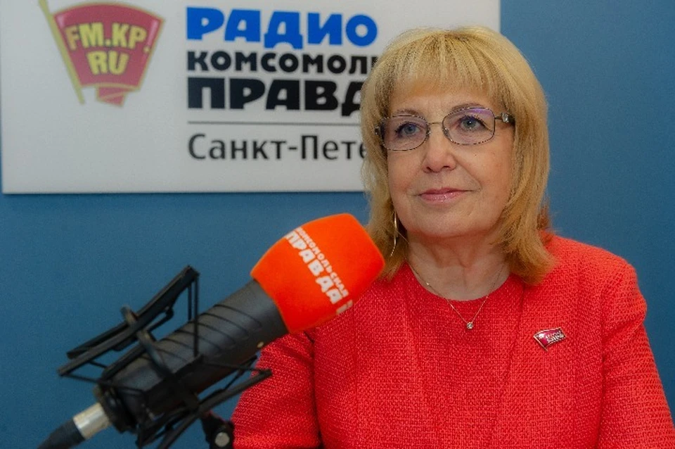 Ольга Ходунова в студии радио «Комсомольская Правда в Петербурге»
