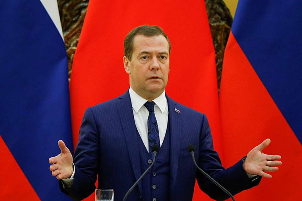 По словам Медведева, на переговорах с китайским руководством обсуждалась тема санкций и протекционизма