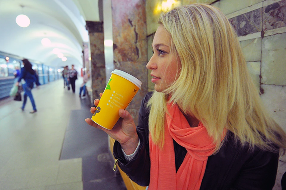 Мы спросили руководителей крупнейших метрополитенов в мире их отношение к кофе в стакане с крышкой в метро