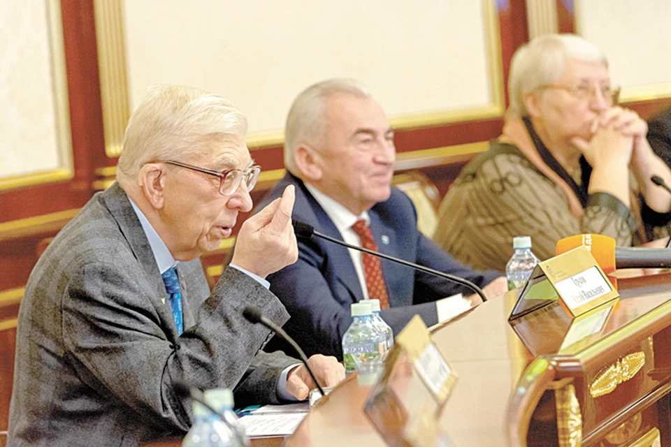 Председатель Юрий Трусов подчеркнул: курс, направленный на построение диалога на стыке общества и власти, остается прежним.