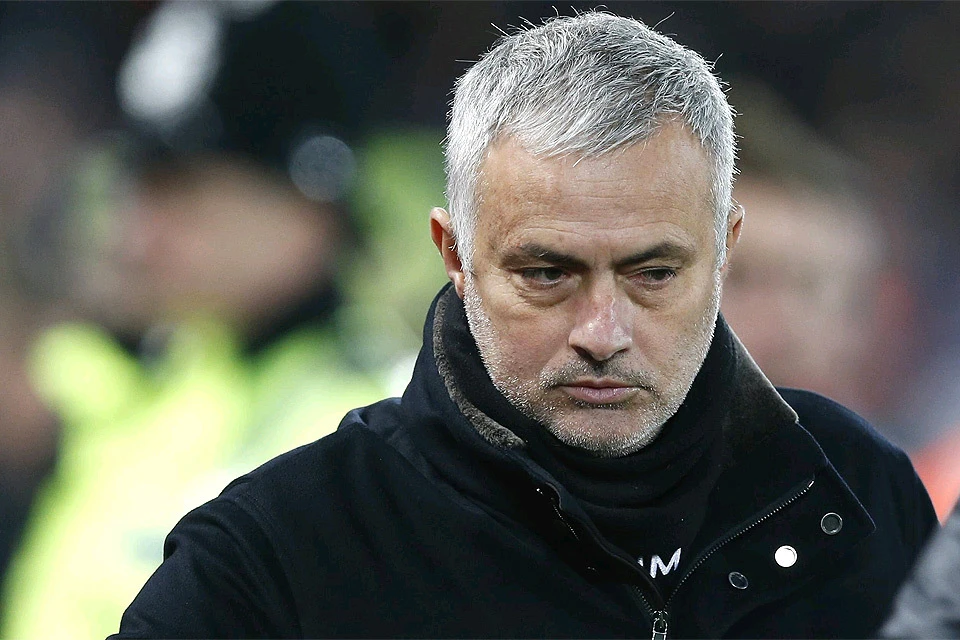 Жозе Моуринью лишился поста главного тренера "Манчестер Юнайтед".