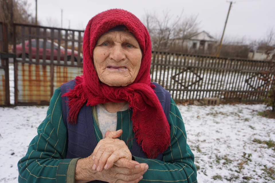 Бабушка, живущая на передовой в Новой Ласпе, ощущает всю любовь Украины.