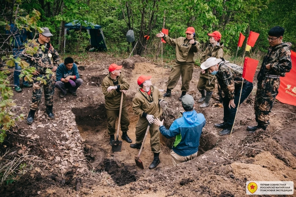 В 2015 году археологи двух стран работали вместе в экспедиции «Вахта памяти» в провинции Хэйлунцзян. Фото: Официальный сайт ЦСН Амурской области.