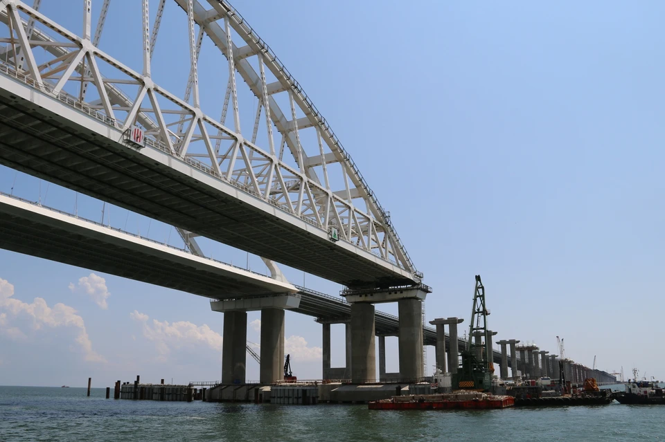 Движение поездов по мосту запланировано на конец декабря текущего года