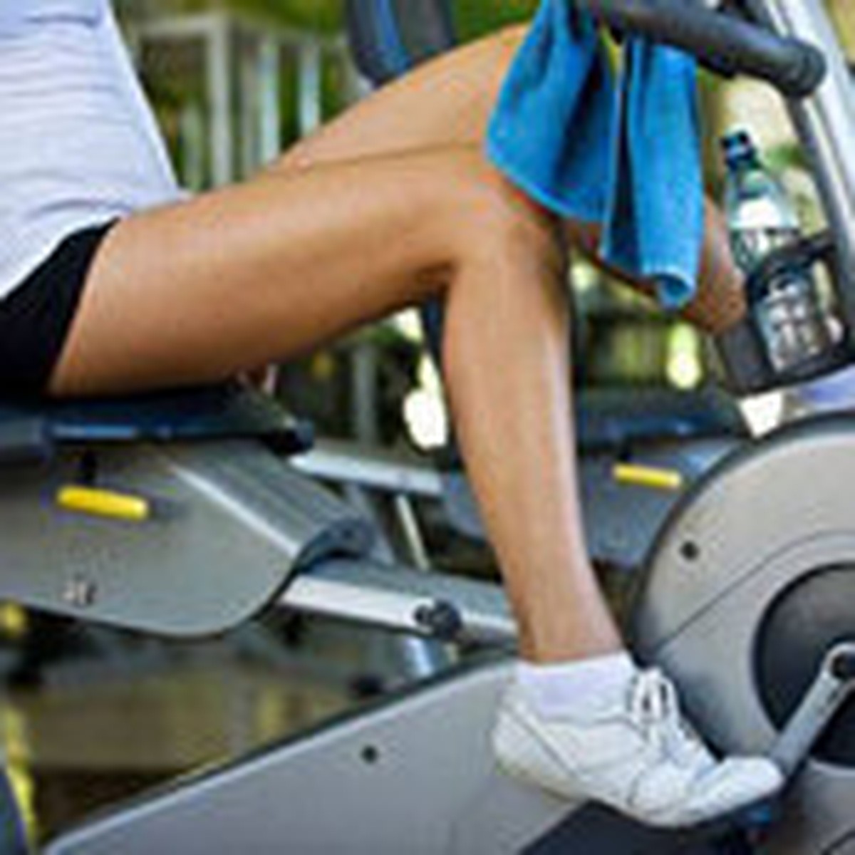 Артроз коленного сустава: похрустим коленками