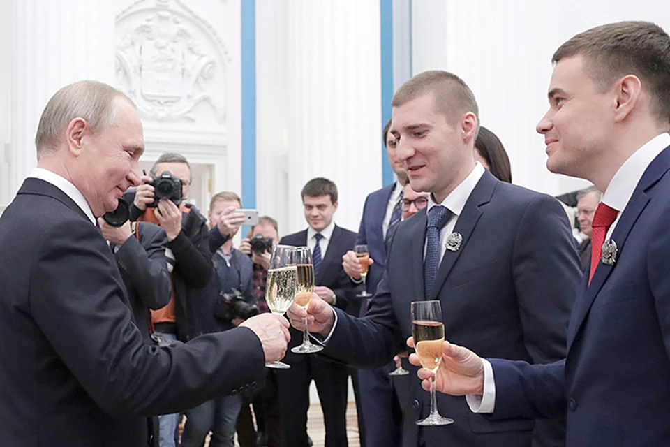 Владимир Путин вручает эту премию уже много лет. Фото: Михаил Метцель/ТАСС