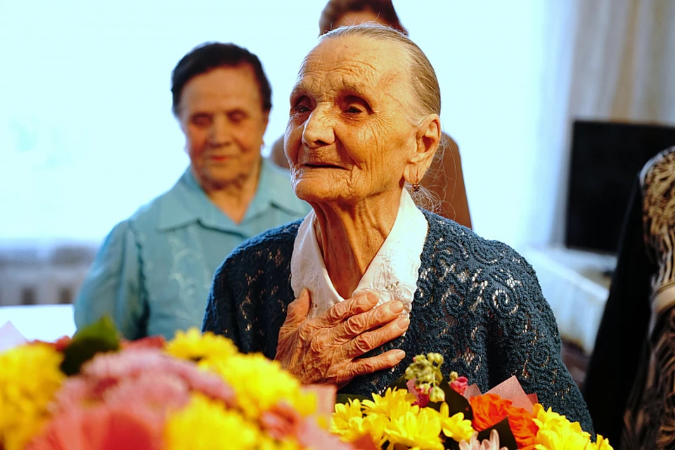 Жительница Хабаровска Александра Марченкова отмечает 105-ый День рождения