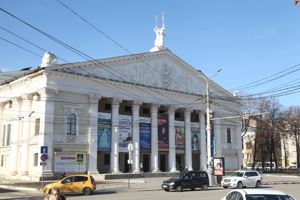 Здание является одним из символов города.