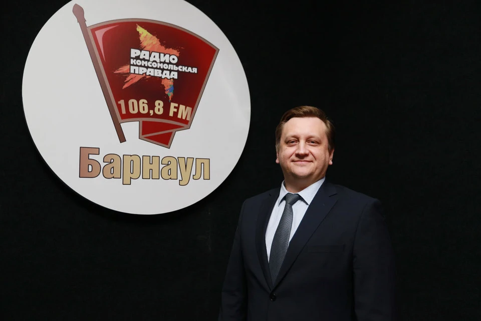 Максим Костенко