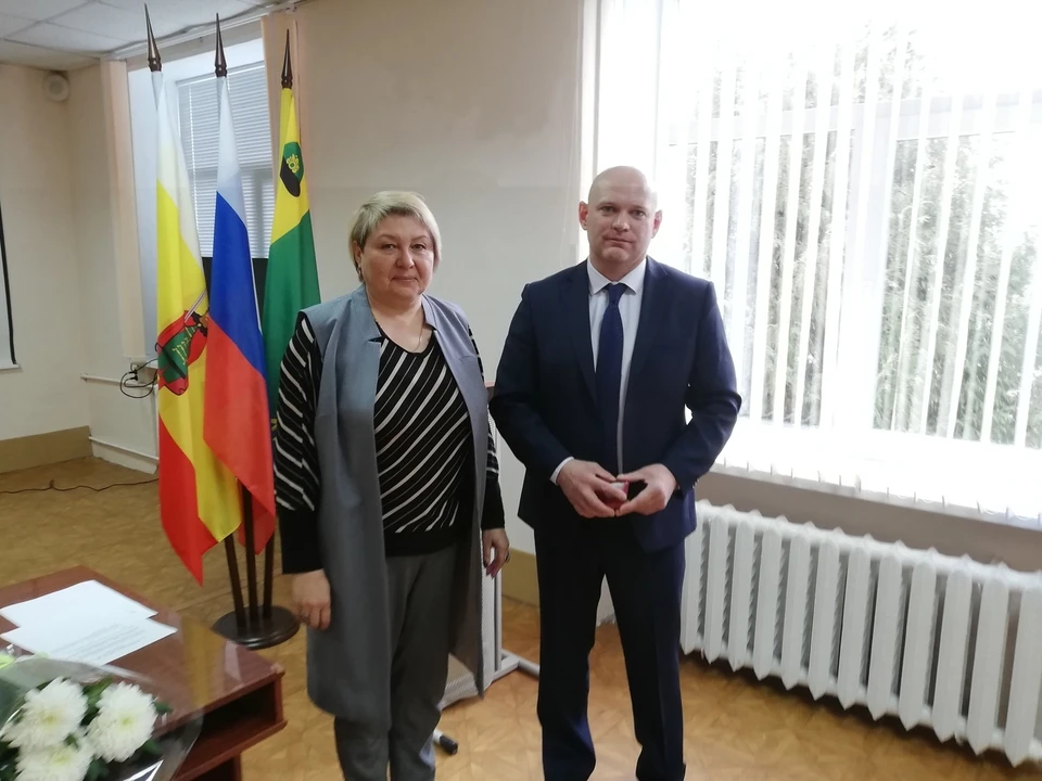Надежда Ивановна Шмаева, глава Ухоловского муниципального района; Анатолий Анатольевич Зуев, глава администрации Ухоловского района. Фото: пресс-служба районной администрации.