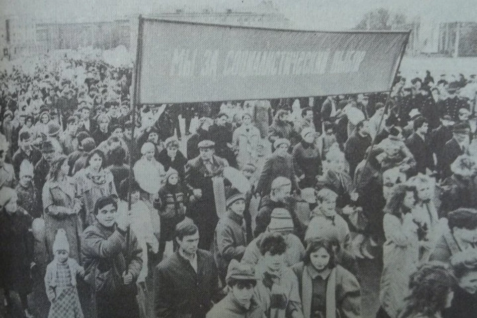 Даже в самые сложные времена большая часть калининградской молодежи всегда шла верной дорогой.