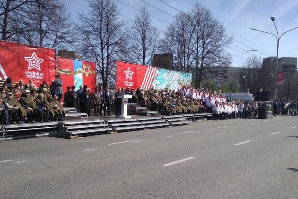 Парад Победы в Новокузнецке проходит на улице Кирова
