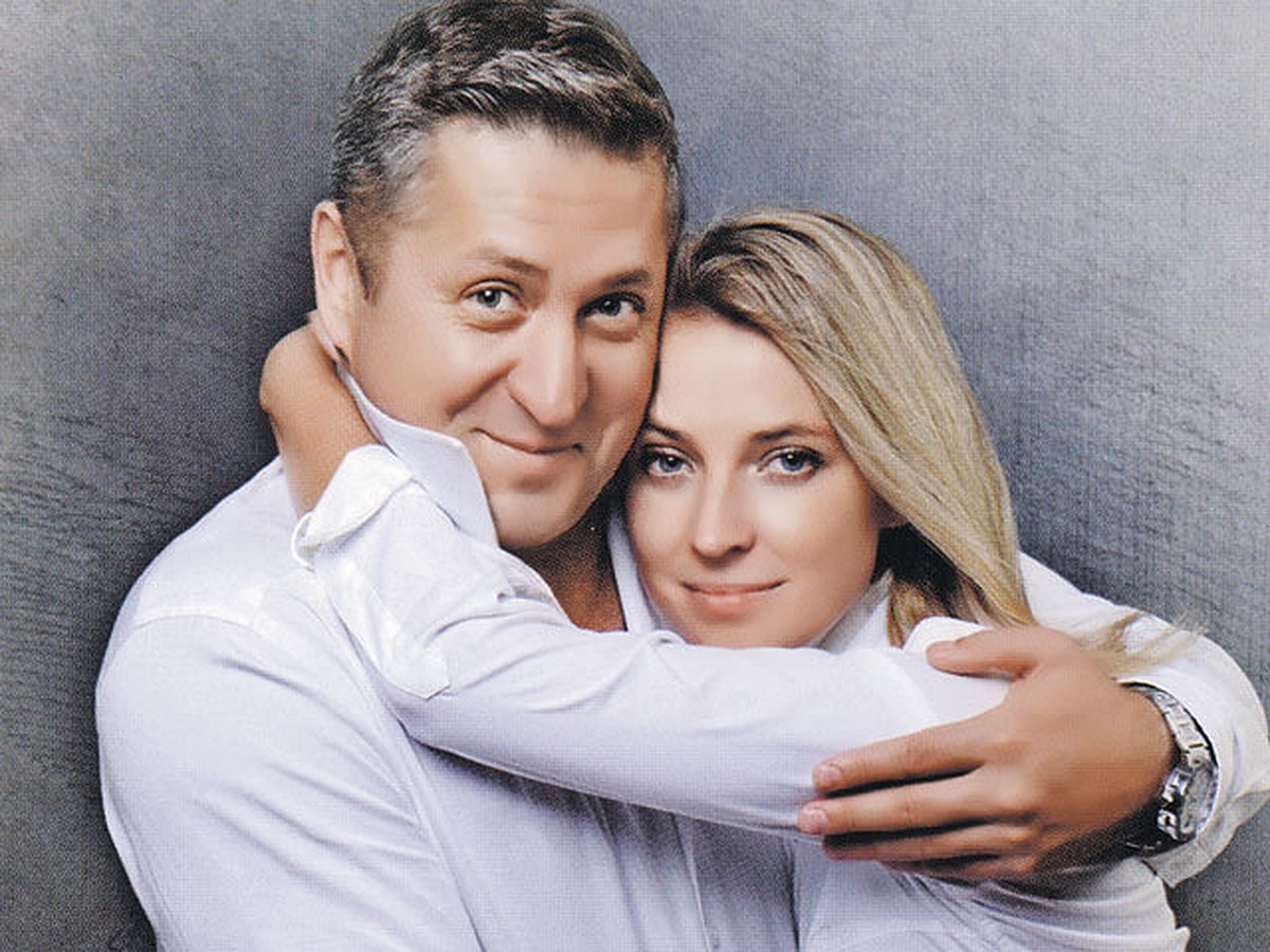 Өзім жалаңашпын Сіздің сүйікті жігітіңізге арналған әдепсіз сексуалдық өлеңдер