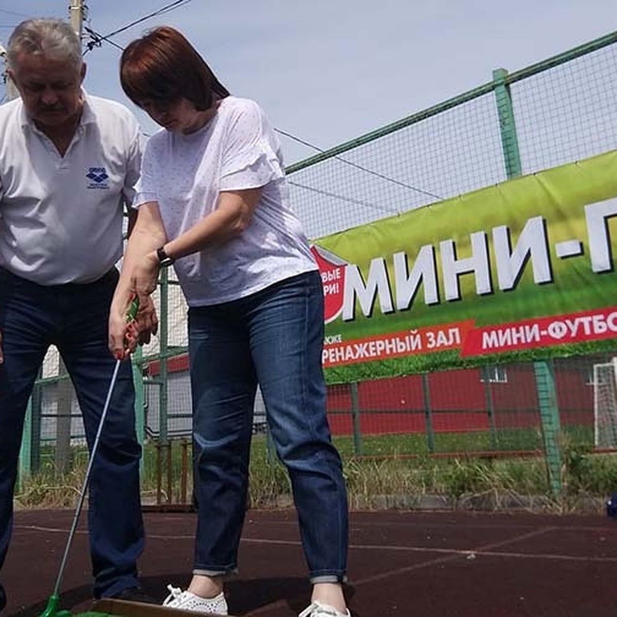 С такой девушкой можно играть в гольф – Telegraph