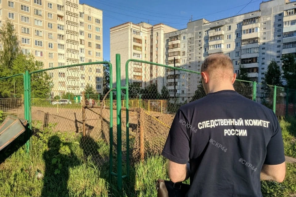 В Костроме на мальчика упали футбольные ворота. Фото: СУ СКР по Костромской области.