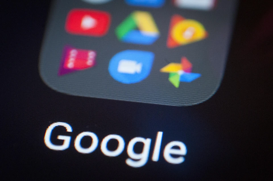 Специалисты компании Google заявили, что они нашли предустановленный вирус на смартфонах с операционной системой Android.