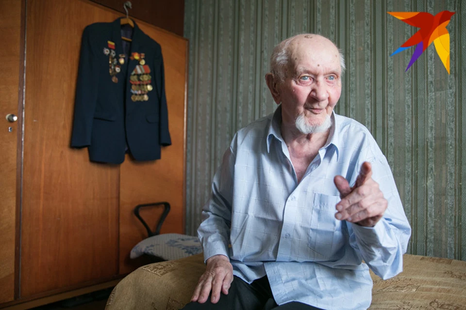 Виктору Павловичу почти 95, но его активности можно позавидовать. Не собирается останавливаться и всех приглашает на свое 100-летие.