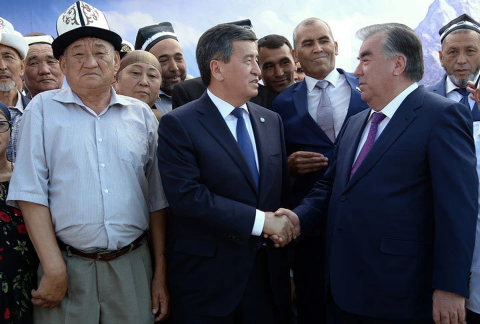 Сооронбай Жээнбеков отметил, что Кыргызстан дорожит братскими отношениями с Таджикистаном.