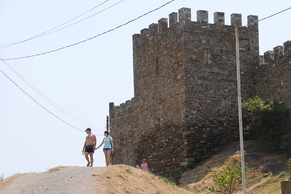 Генуэзская крепость в Судаке.